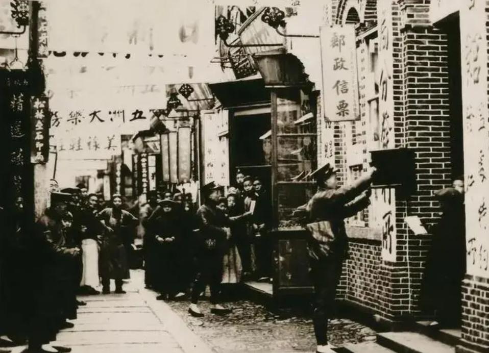 日军入侵温州亲历者回忆：日本兵见到保长妻子，笑着掏出10元法币