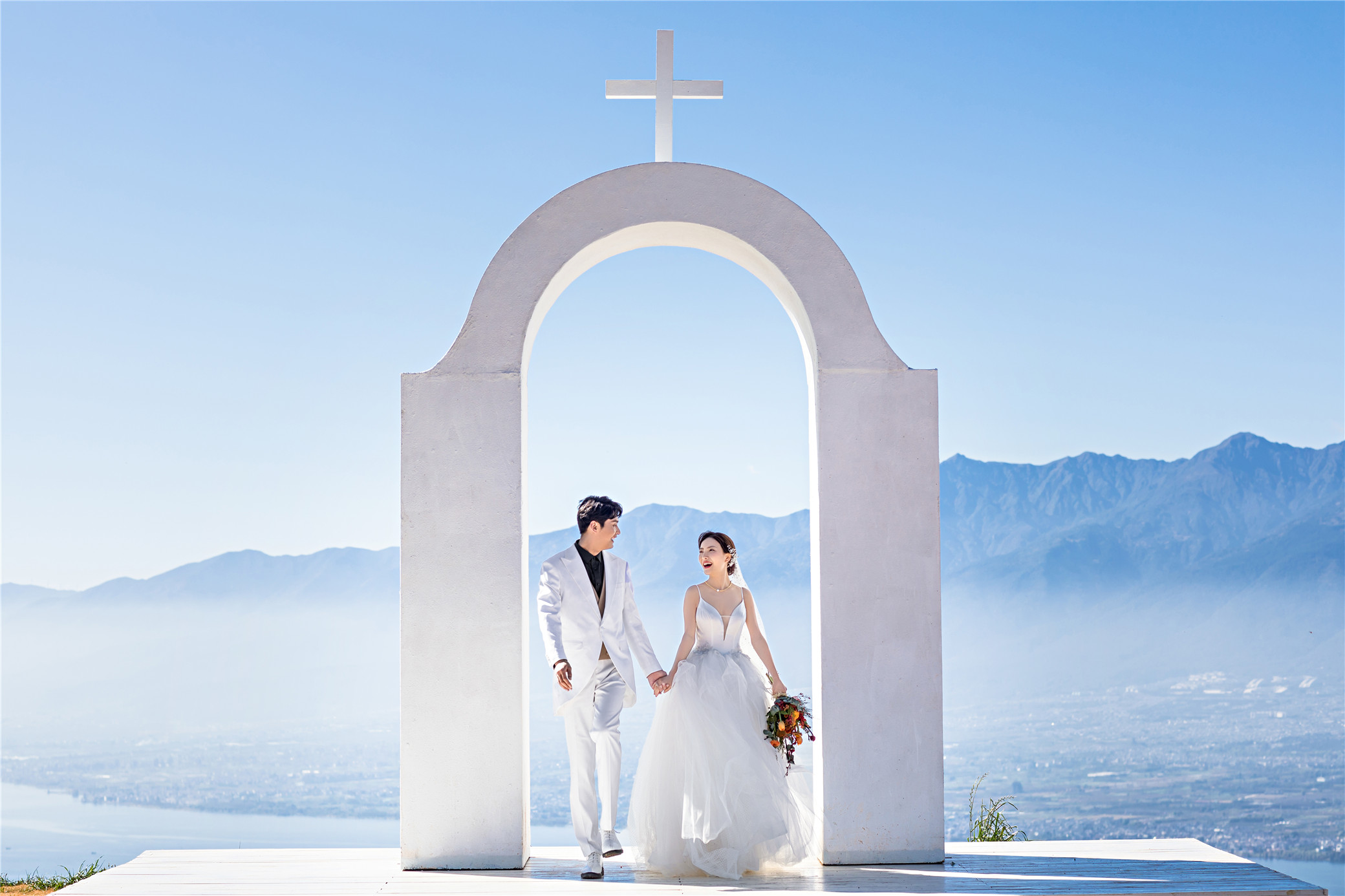 大理拍婚纱照的正确方法,去大理拍婚纱照需要必备什么