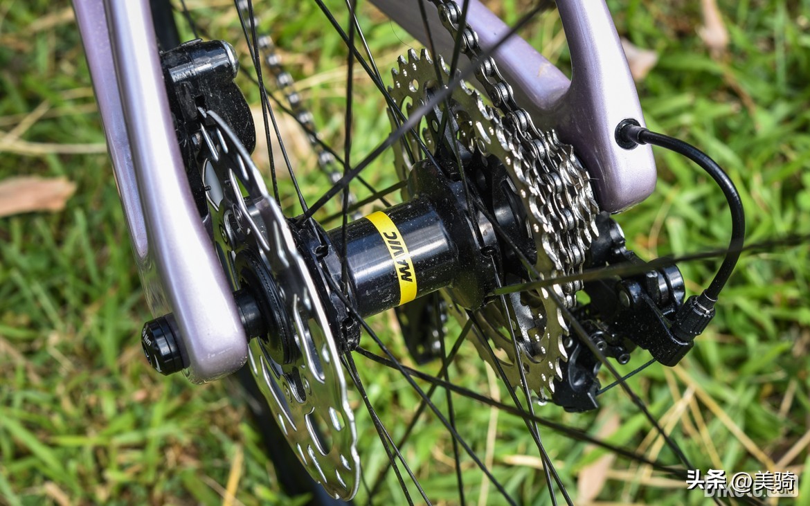 另类入门碳车VanRyselNCRCF公路车评测