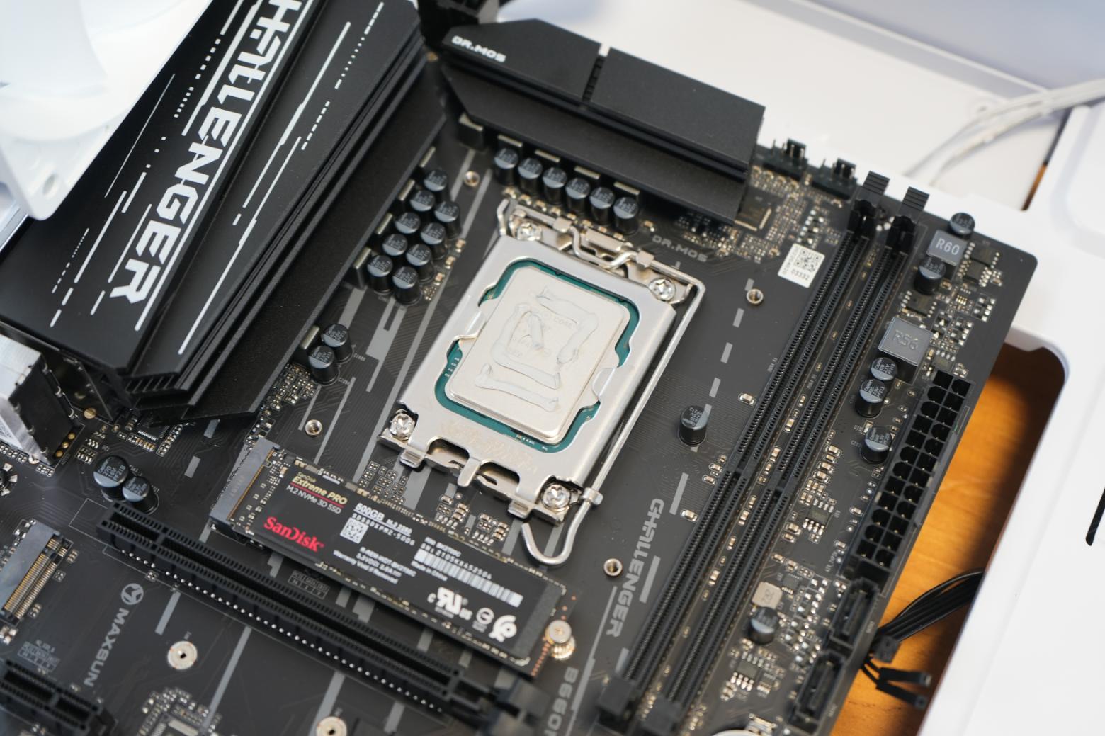 i512490f搭配铭瑄b660终结者,i512490f铭瑄b760mddr4超频