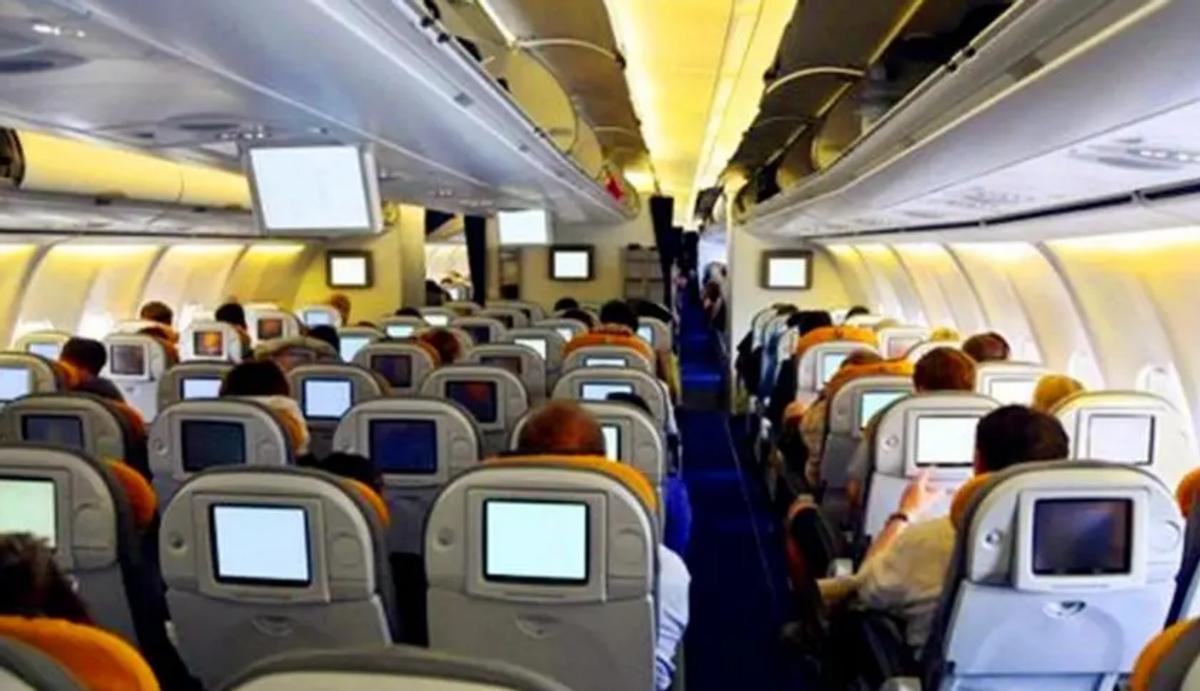 90后女孩为钓富豪费尽心思,贫穷女为钓金龟婿不惜赌上血本