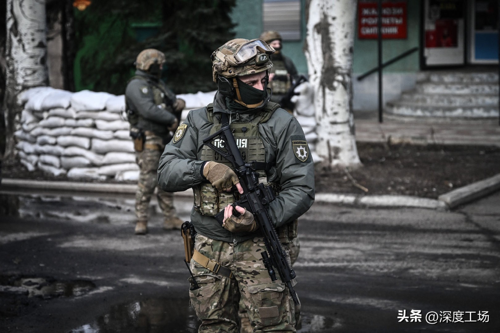 俄军打爆美军智能*弹炸**！巅峰决战！数百辆T-90坦克出动要击碎豹2