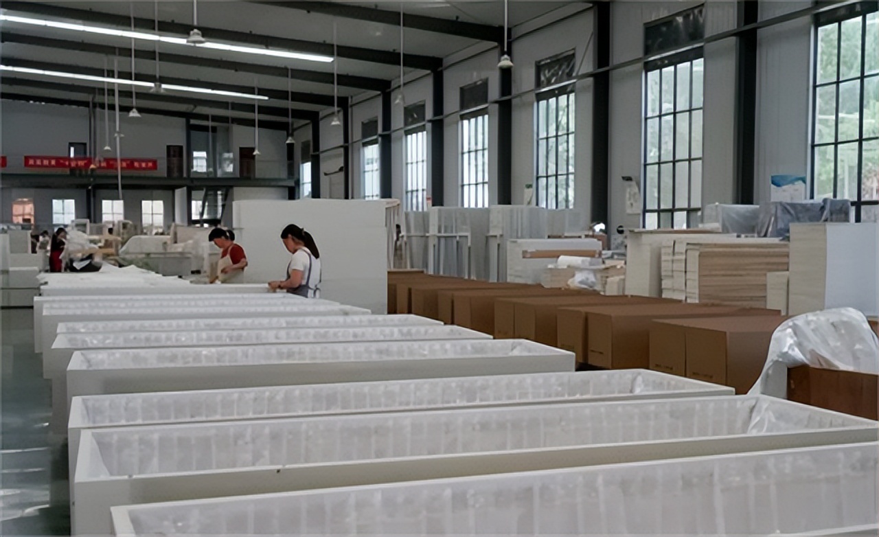 中国火葬场的棺材 (中国火葬场骨灰盒)