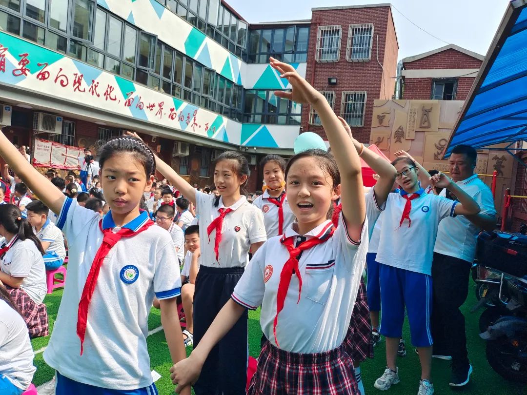 瀛ｅ繂鐣欏鏈潵鍙湡,瀛ｅ繂鐣欏鏃跺厜鏈変綘姣曚笟鍏哥ぜ鏆栧満