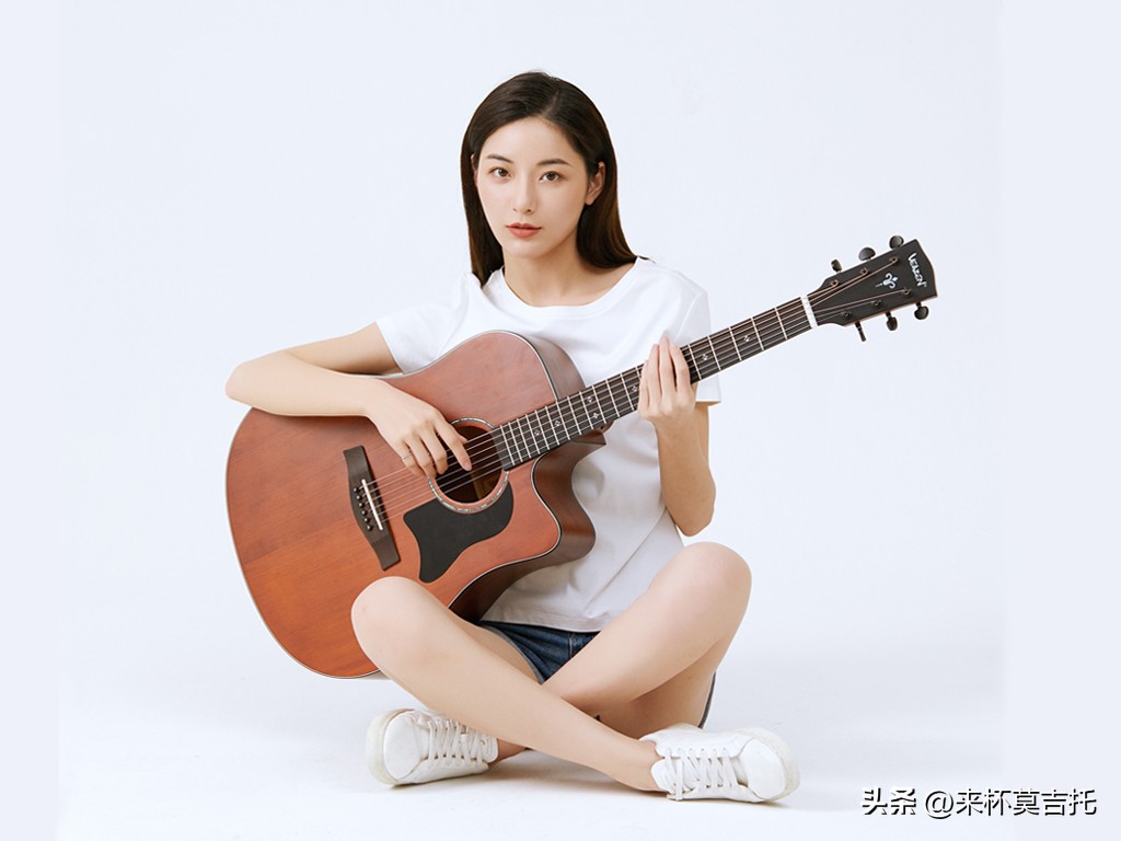 吉他入门选购吉他推荐,初学者如何挑选吉他