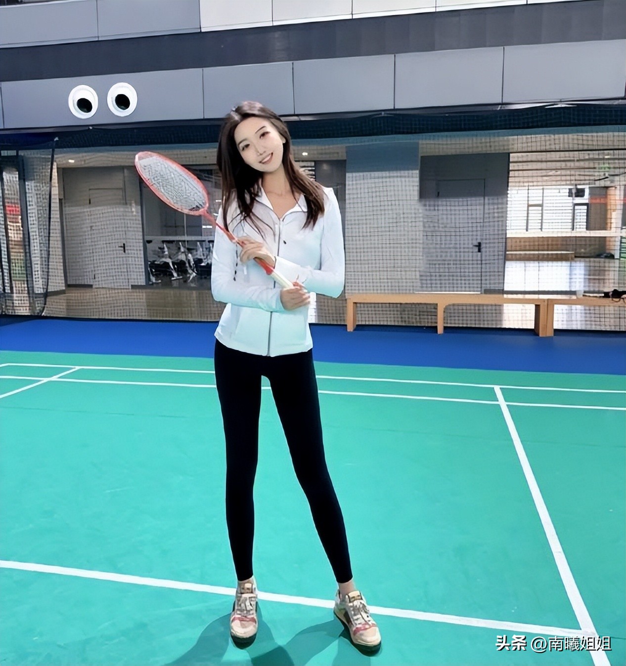 t恤衣服流行女士,t恤衣服流行