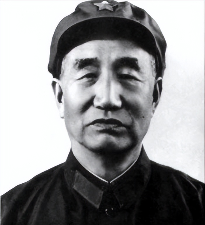 1949年毛主席定都北京，谈及原因主席坦言：其他几个地方更不行