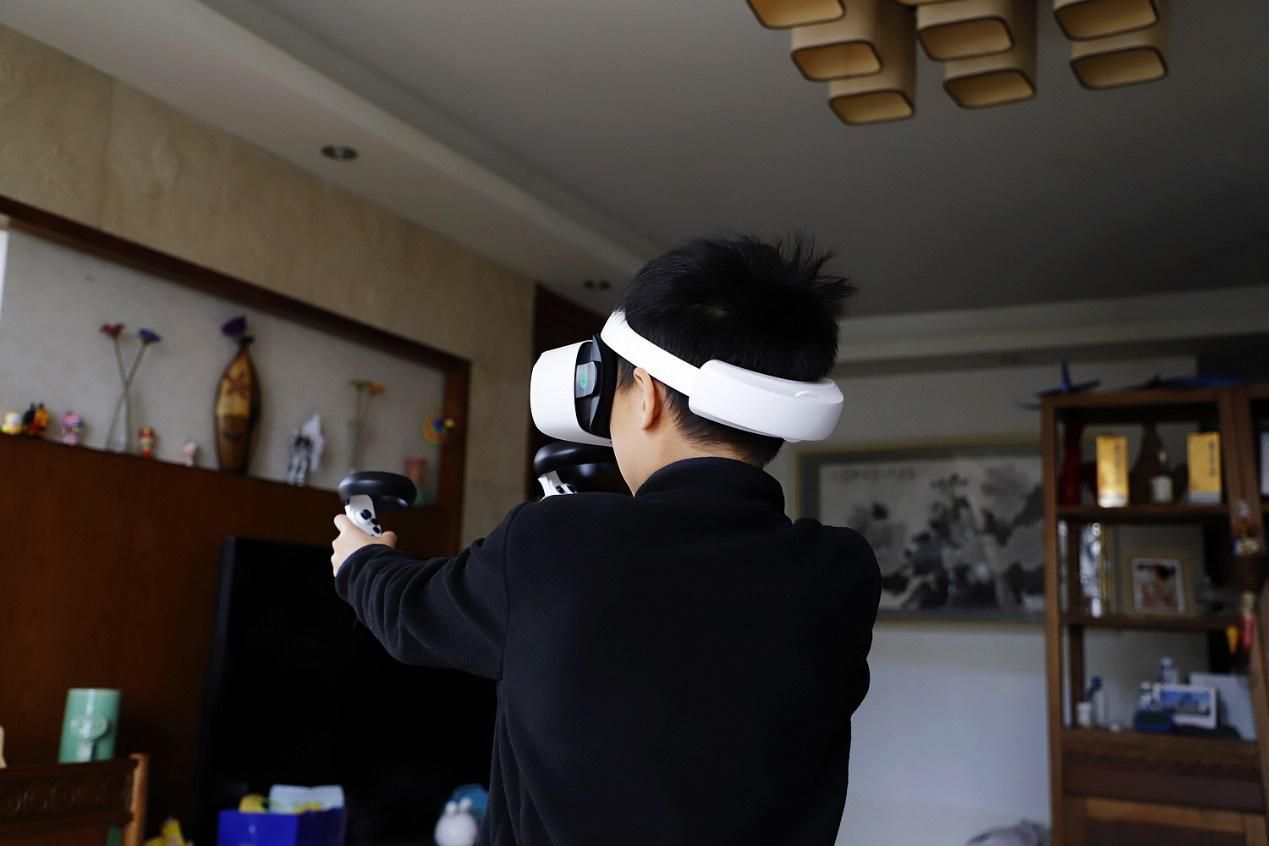 戴眼镜也能玩的vr眼镜,戴眼镜可以玩vr吗