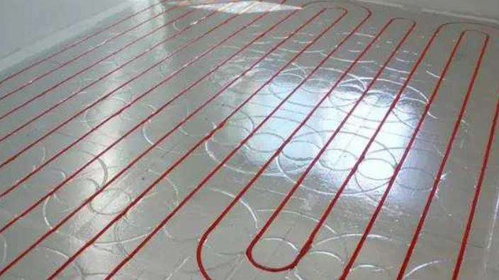 石墨烯和碳纤维电地暖优缺点,石墨烯碳纤维电地暖多少钱一平米