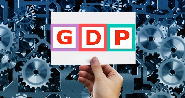 人均gdp从1万美元到2万美元要多久,人均gdp达到多少美元经济增长回落