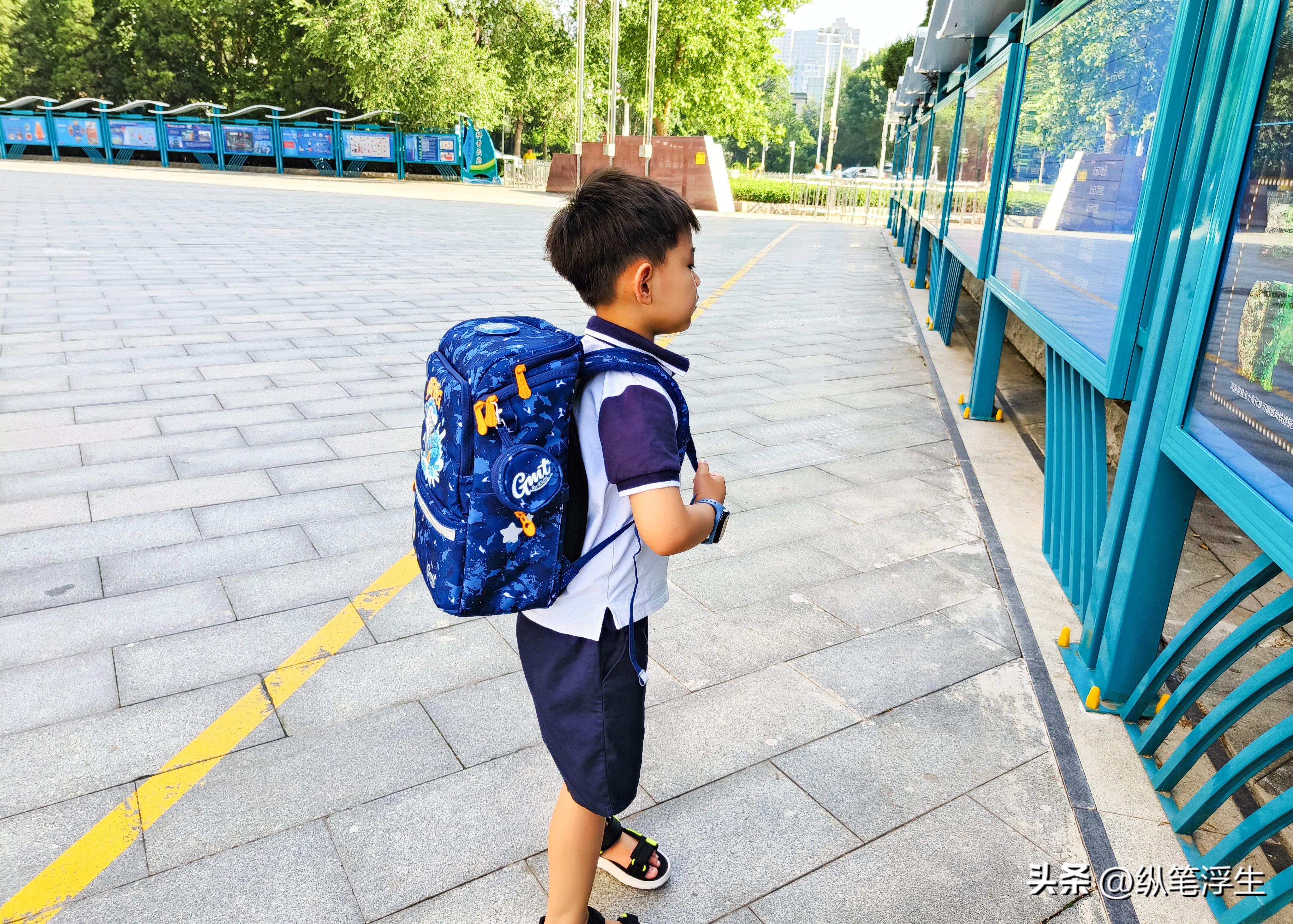 儿童护脊书包测评,6-12岁减负护脊双肩书包评测