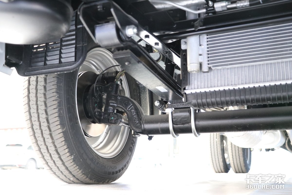 用小卡的钱干轻卡活容积近11方图解江淮1卡恺达冰博士