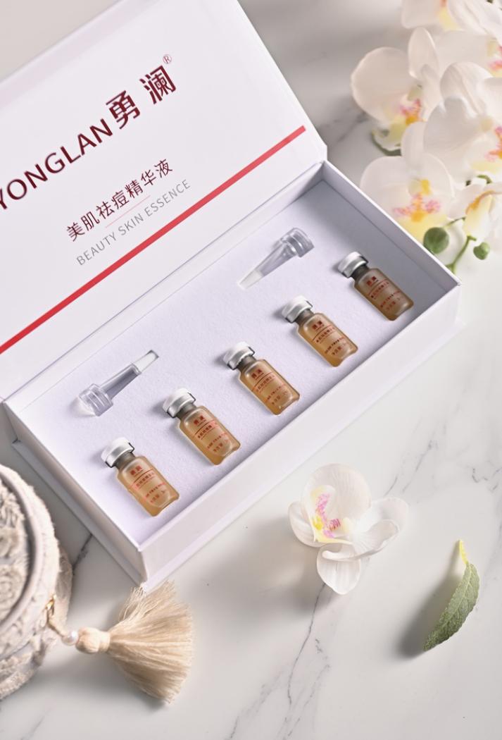 后背毛孔粗大发痒怎么回事,毛孔粗大脸上发痒怎么治