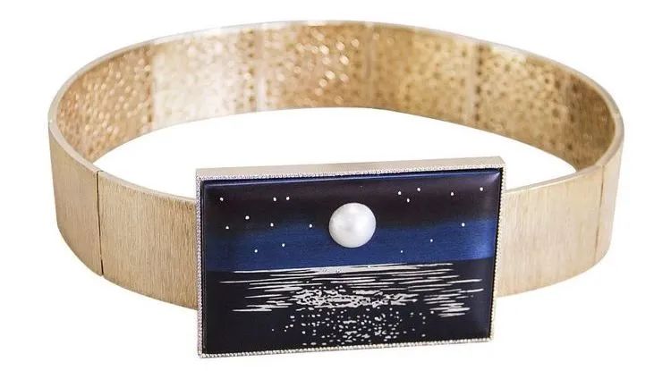 深扒卡塔尔王妃的珠宝盒，竟然发现了温莎公爵夫人的拍卖真品