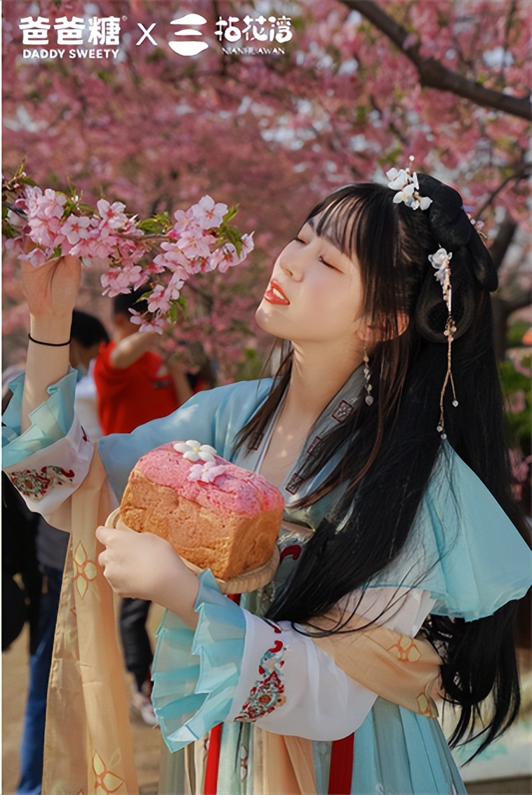 少女心！爸爸糖春季营销新“花”样
