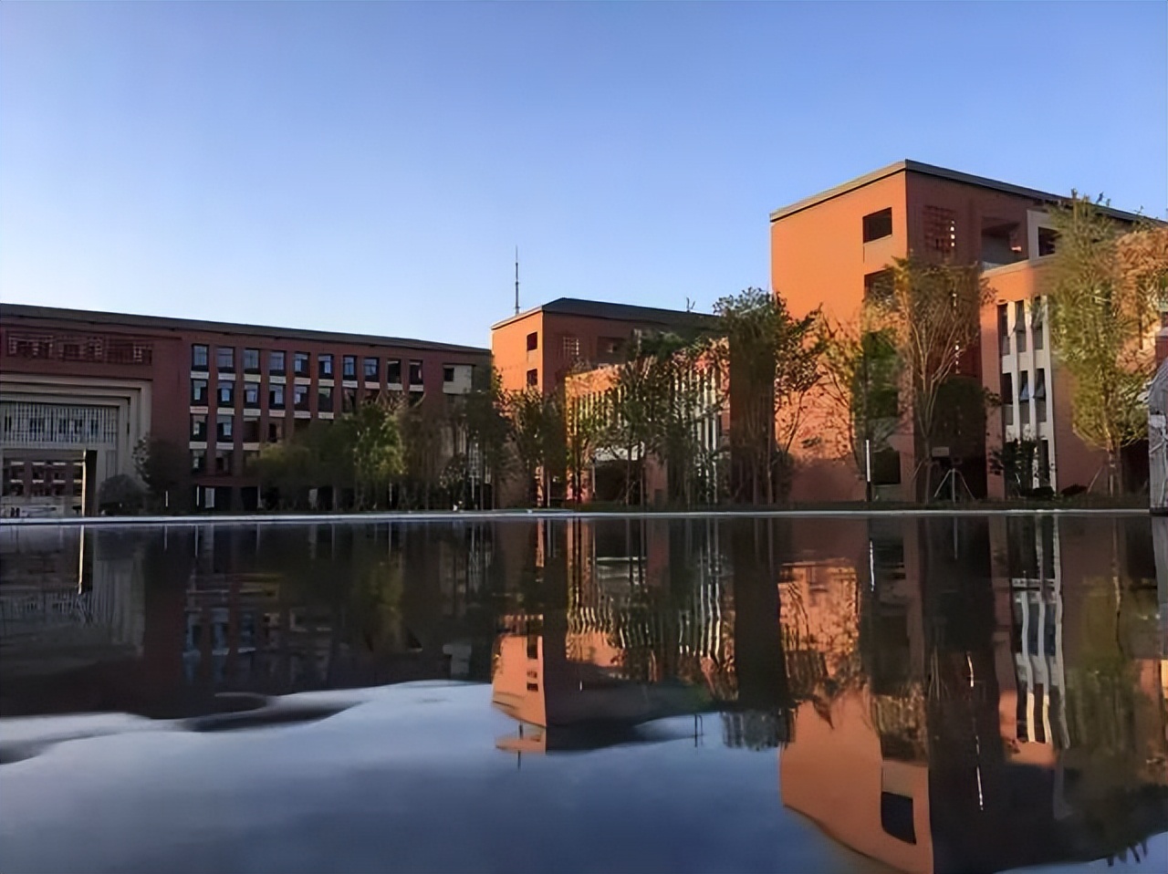 新淮中高考2020,淮安市新淮中学简介