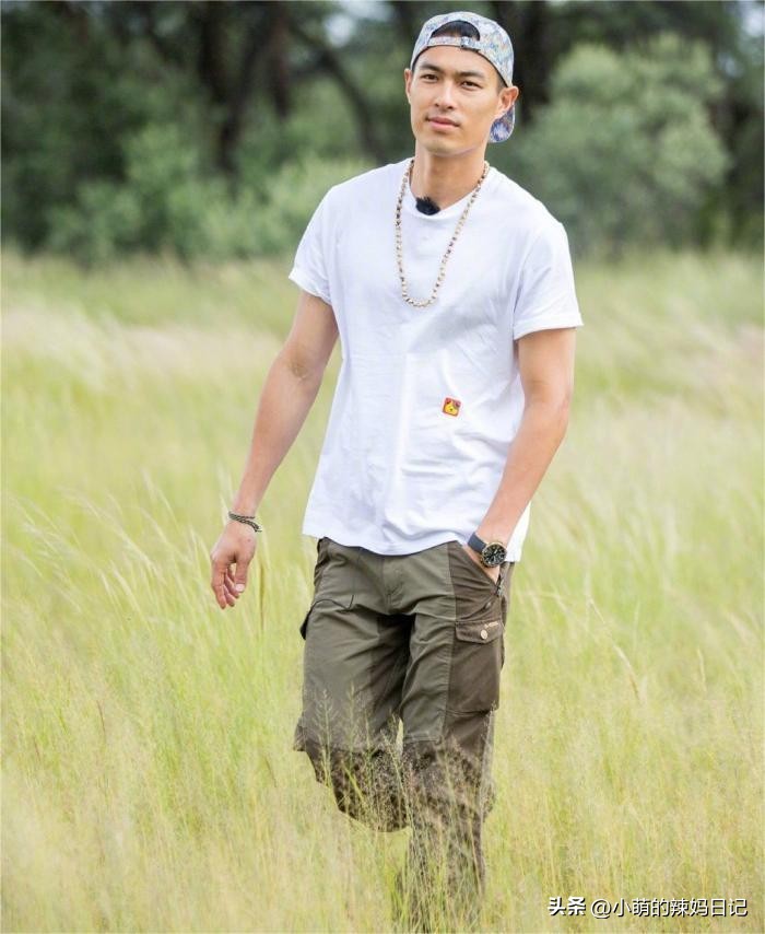 男人有几种身材,男生身材衣架子