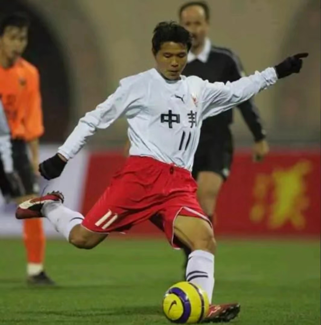 天之骄子陨落神坛,足球史上令人惋惜十大天才球员