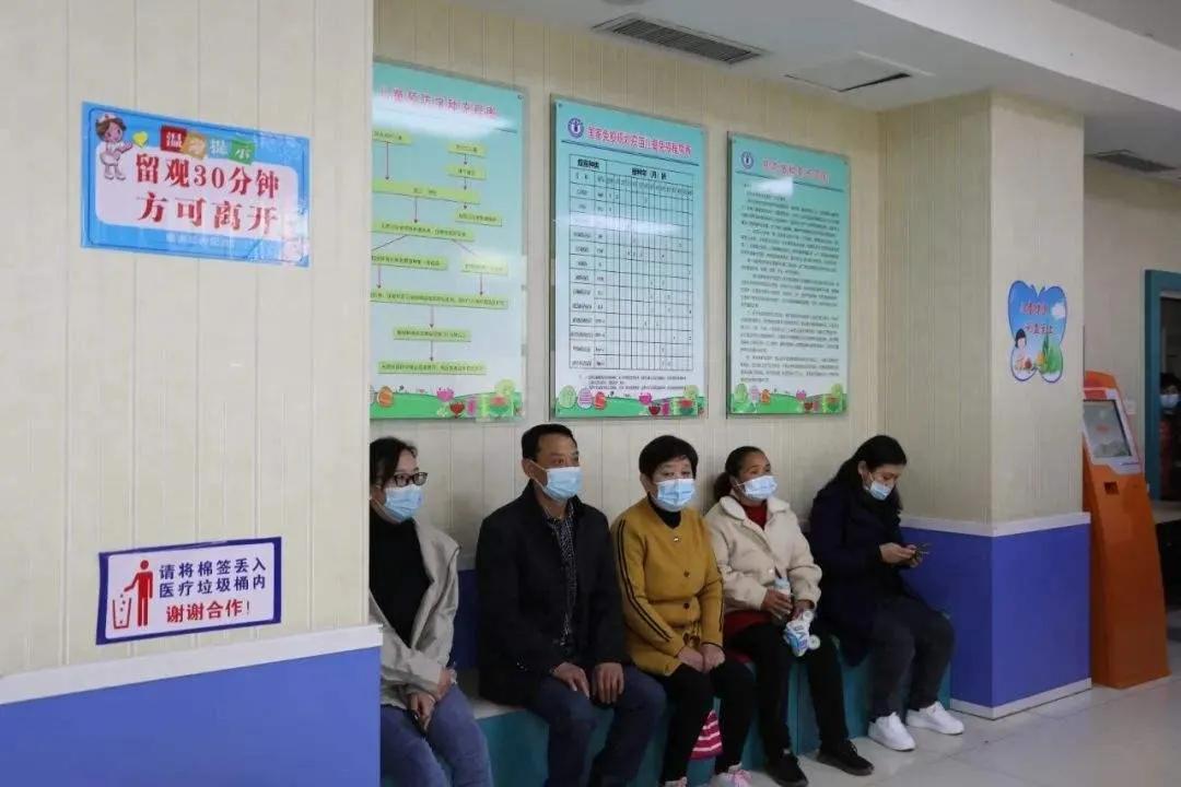 打了新冠疫苗胳膊有硬块怎么回事,新冠疫苗打完胳膊淤青是怎么回事