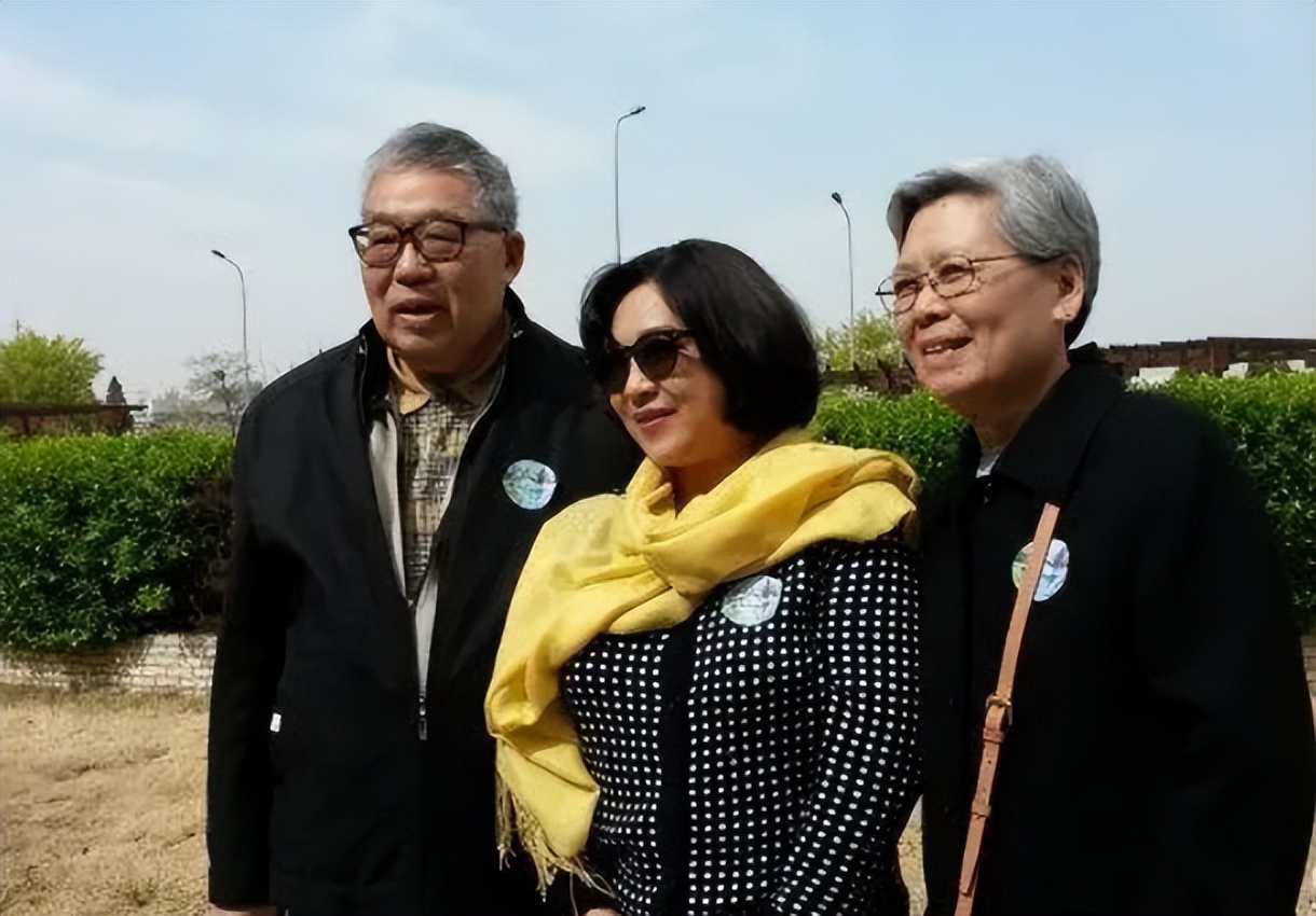 李连杰与利智在美国,李连杰利智洛杉矶结婚现场