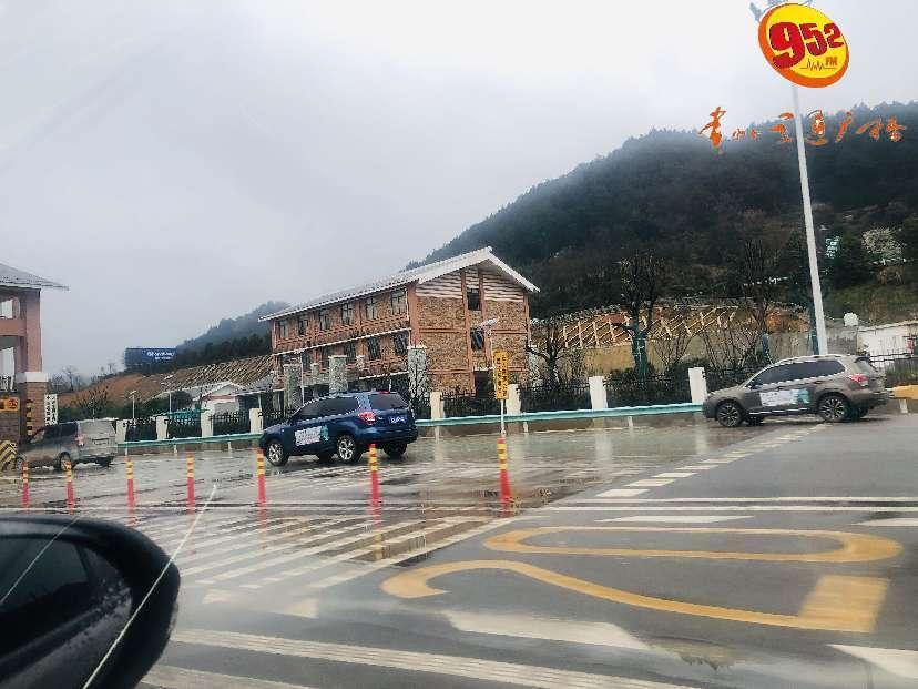 惊险刺激户外游玩,惊险刺激的户外冒险