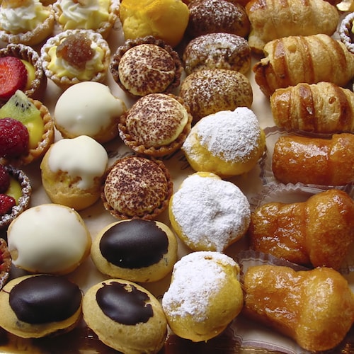 那不勒斯马拉多纳颠球,那不勒斯的马拉多纳印记