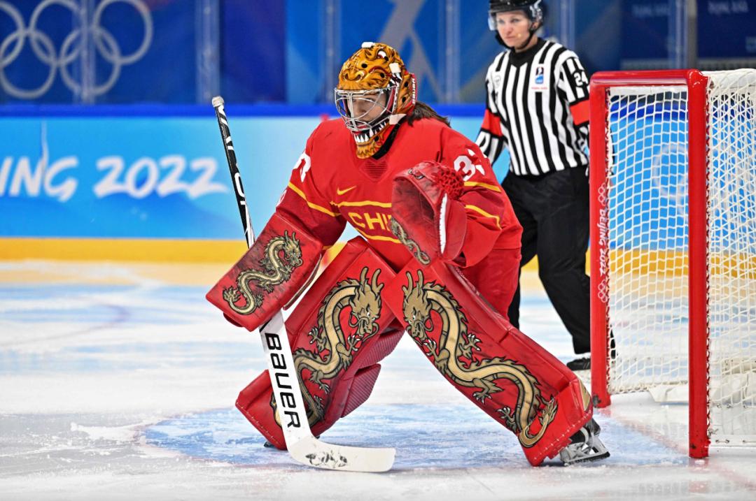 中加混血女孩长大,中加混血小女孩视频