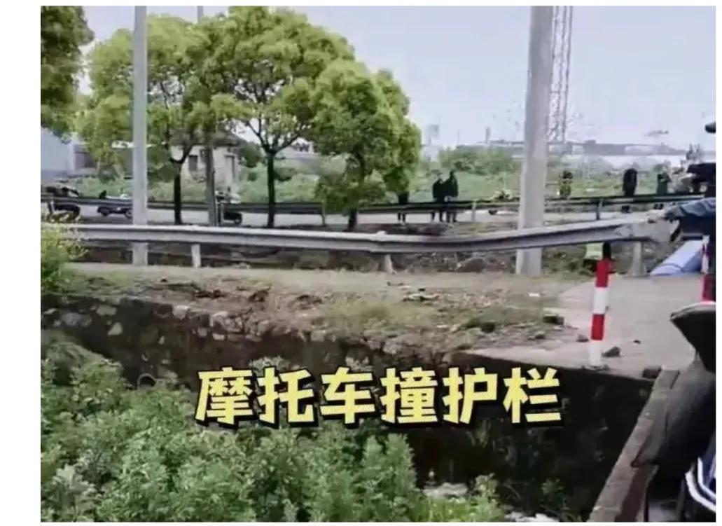 司机们！管好你的手，摩托慢点走。管好你的脚，汽车慢点跑。