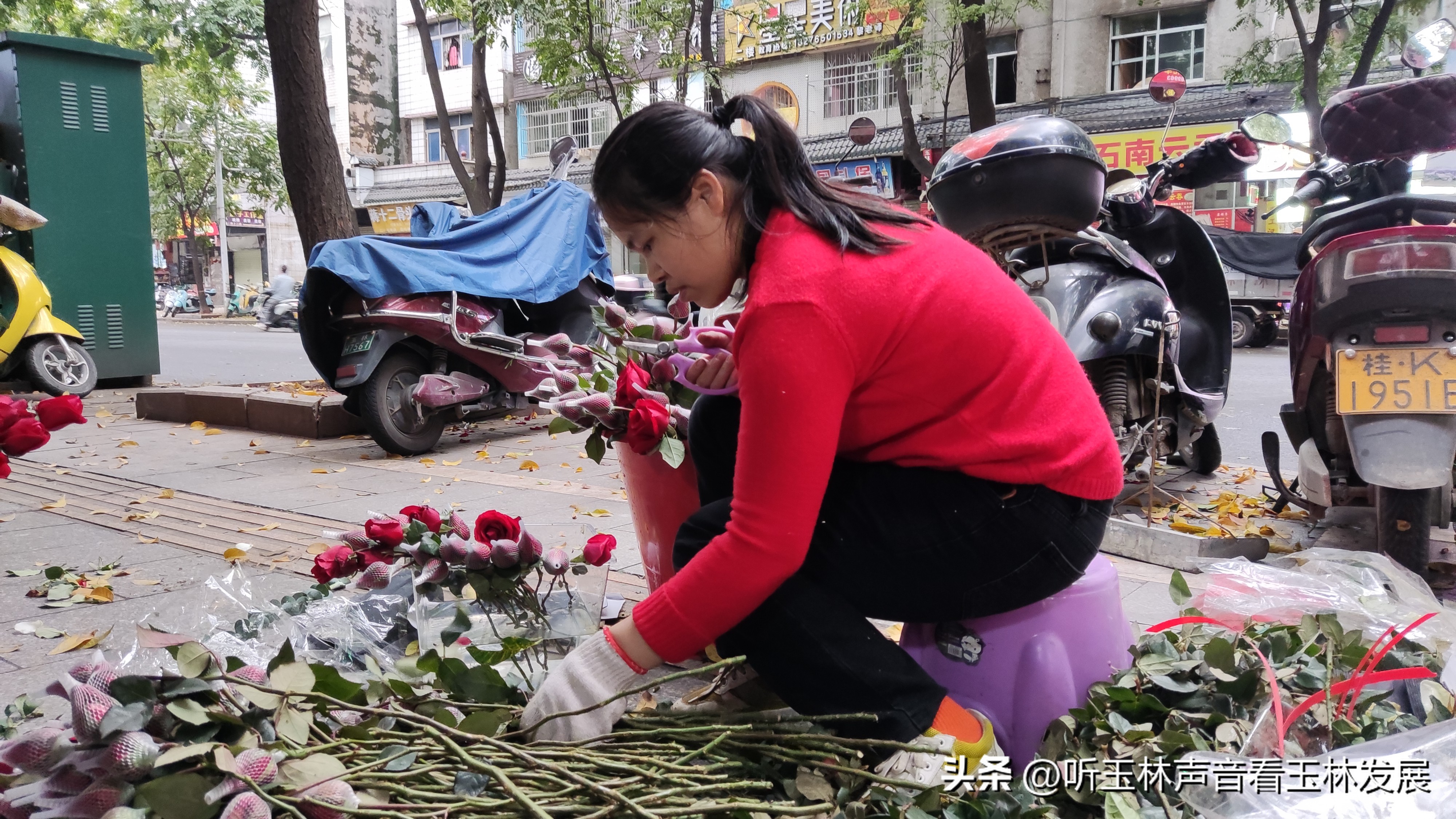 情人节火爆鲜花花束,情人节鲜花火爆预定中