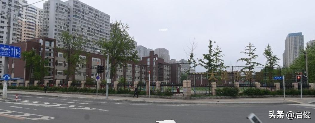 大连日本学校解放前,大连建立最早小学