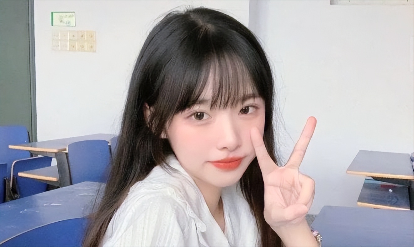 高情商男人“拴住”女人心的方法：6个方面不主动