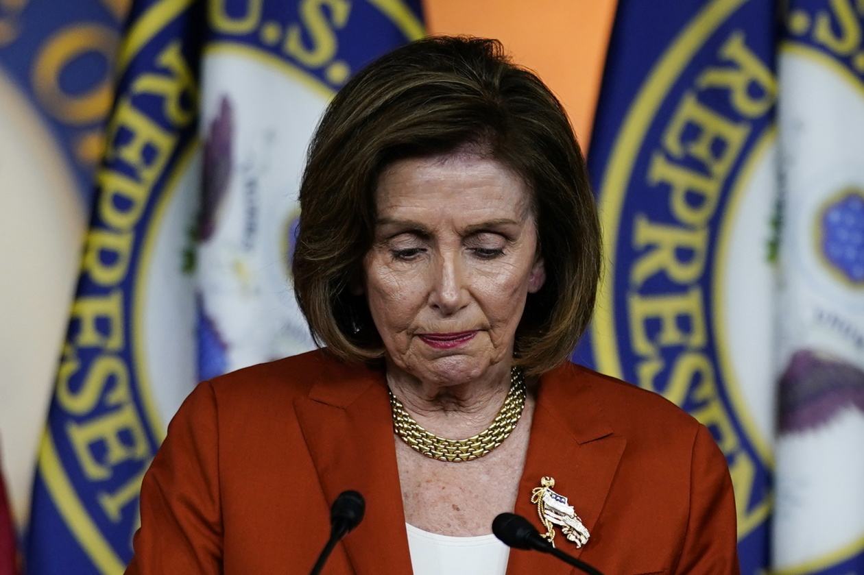 佩洛西窜访台湾的动机，网友：典型的投机分子