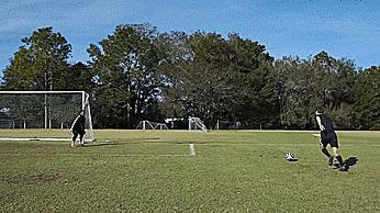 七种射门方法助你打入更多进球,10种射门练习