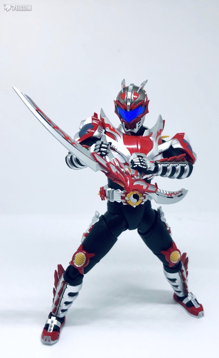 炎龙侠铠甲测评,炎龙侠升腾就是焰火的力量