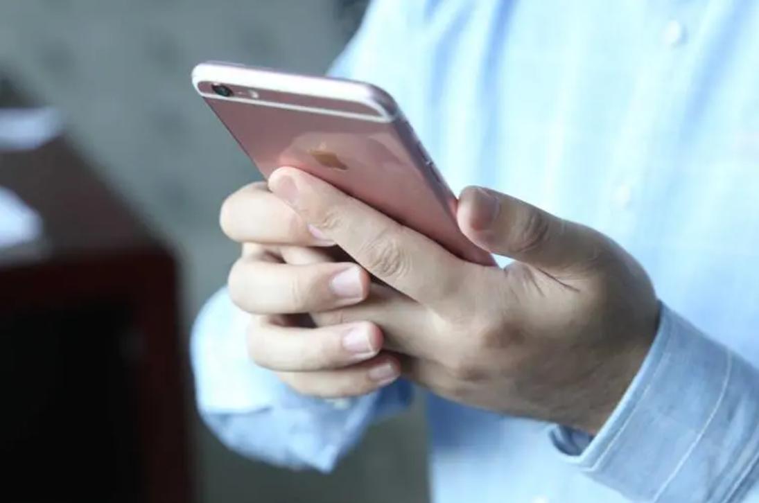 坑人！药浴中心用滚药包给孩子治皮肤，孩子昏迷4天，后果可怕