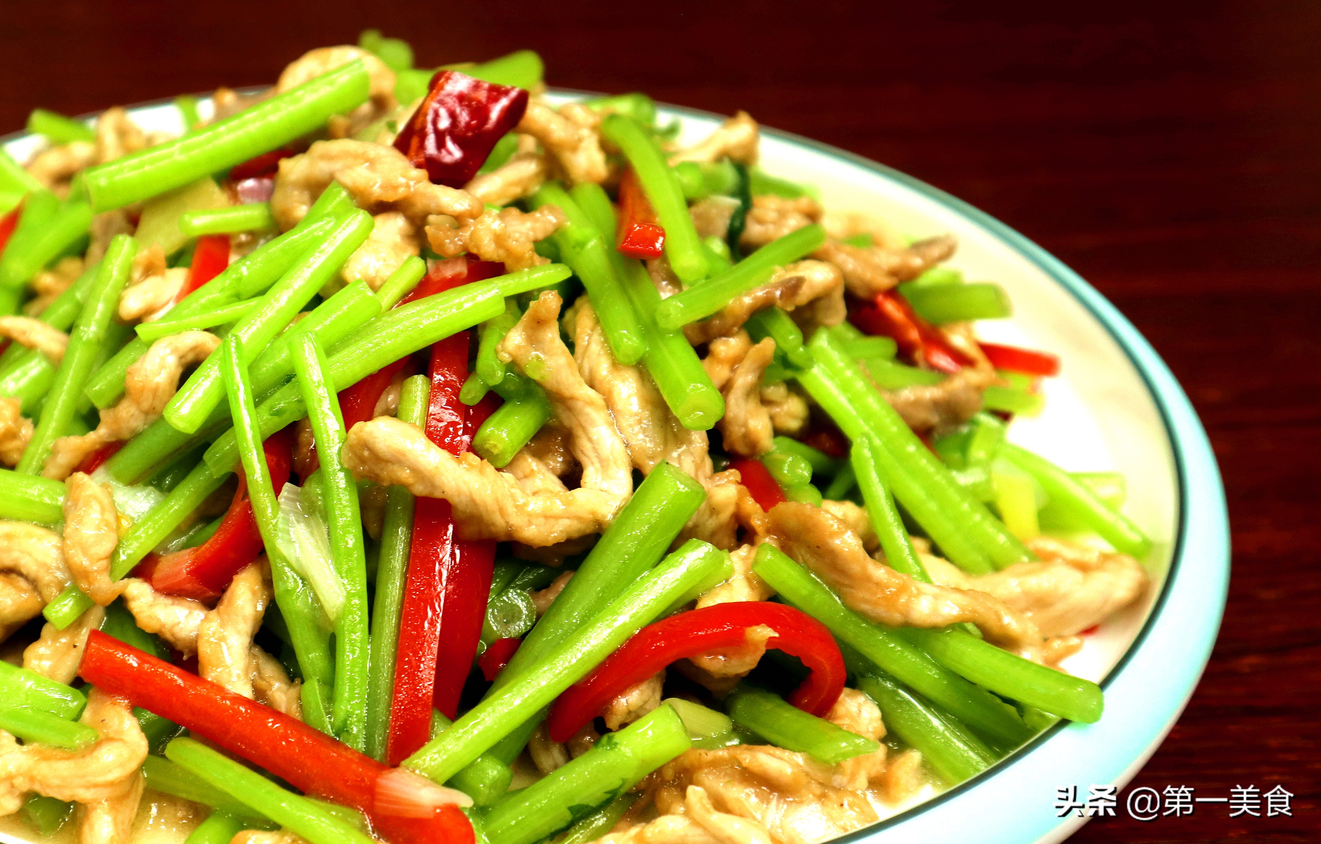 清明吃传统食品,清明吃一草