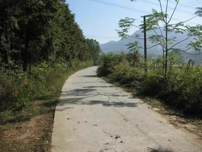 农村“四大开销”或将废除,农民朋友无需缴费,大快人心!