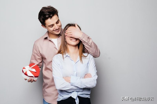 濂冲ぇ瀛︾敓鐖变笂鏈夊か涔嬪,濂冲瓙鍚屽鑱氫細閬囧垵鎭嬮伃鐜板満鎶涘純