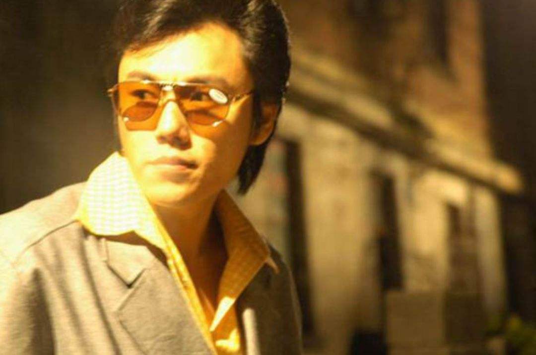 靠老婆成名的男明星,靠妻子上位的男明星