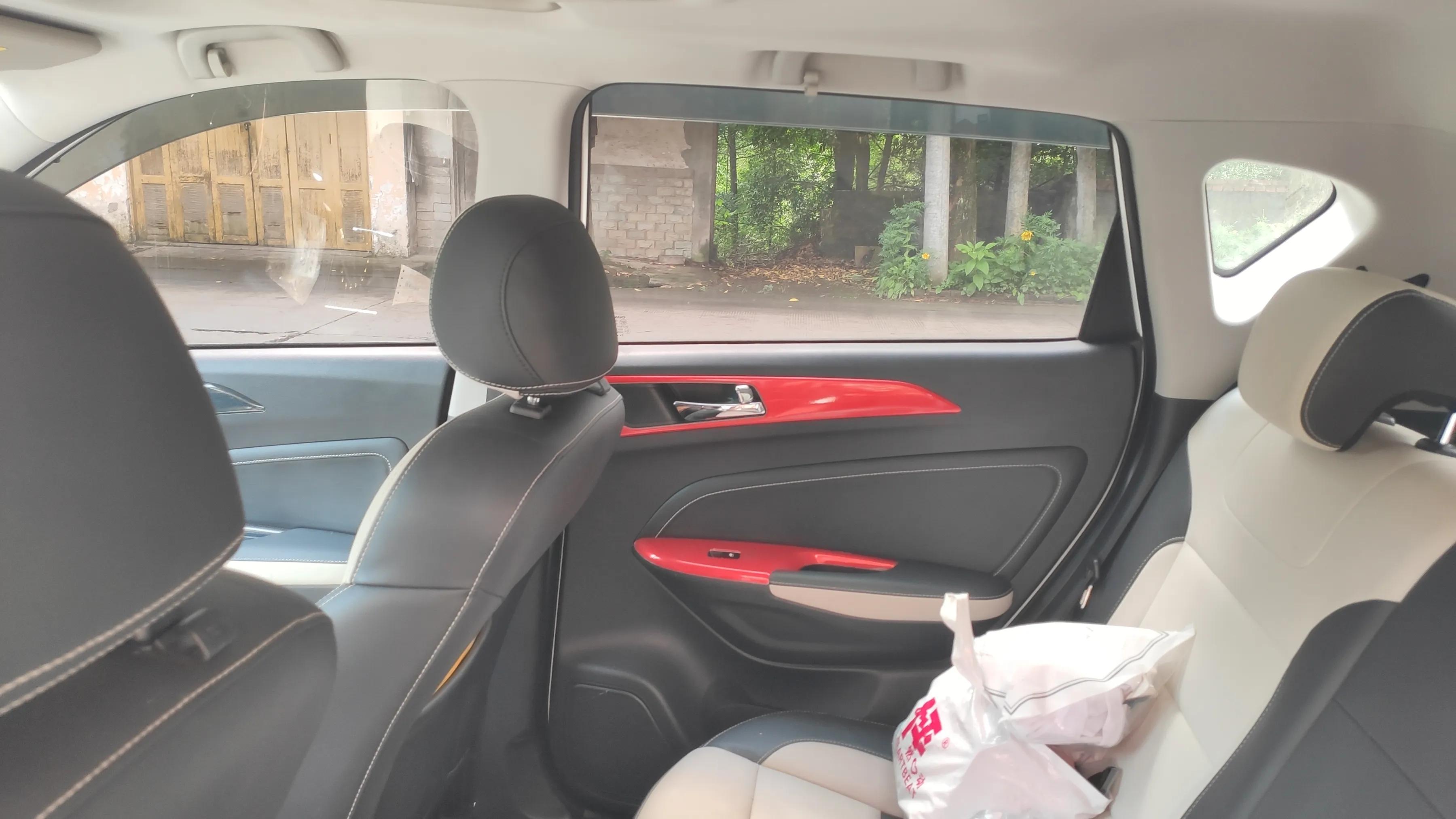 cs35车型图片,2017款cs35什么颜色