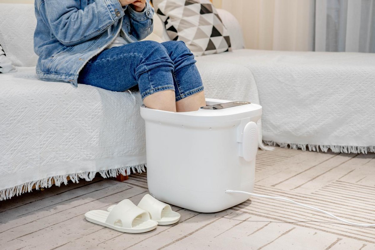 美的足底按摩器测评,泡脚机按摩仪美的