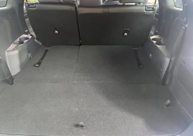 皇冠陆放suv油耗实际是多少,丰田皇冠陆放车主用车真实感受