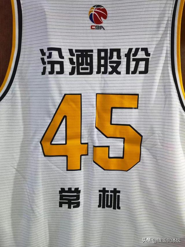 辽篮vs青岛男篮首发名单,辽篮最近官宣第三外援签约