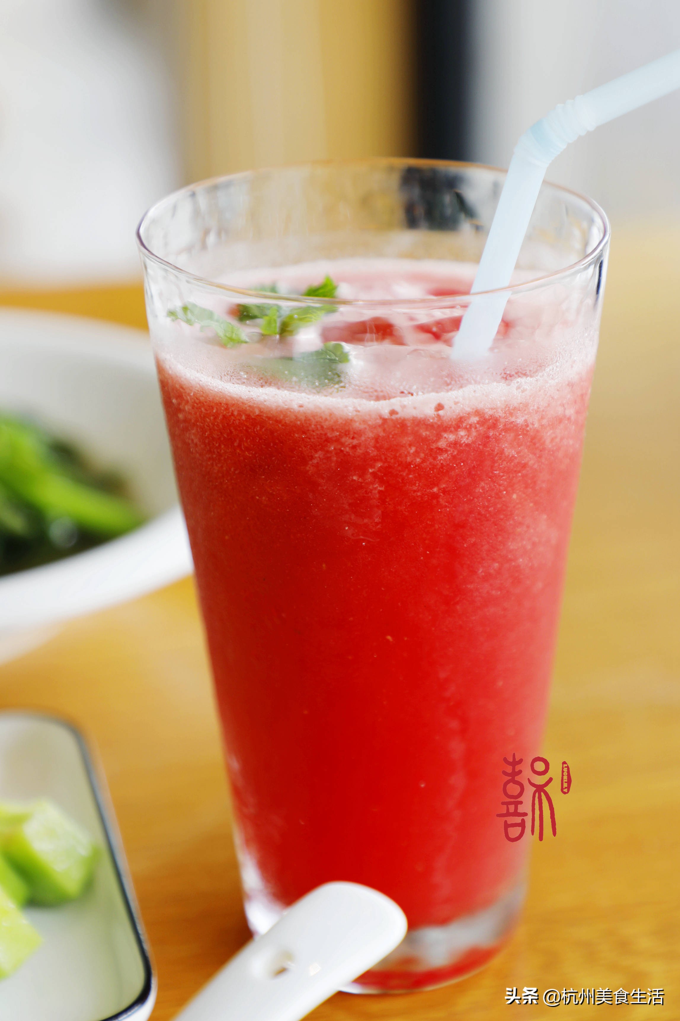 鏃犺竟娉虫睜澶忓ぉ,浠侀噷蹇冩硦鑾共姘戝