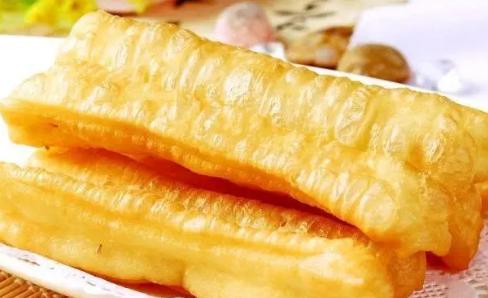 油条怎么做才能蓬松酥脆凉了不硬,家里油条怎样做才能蓬松酥脆