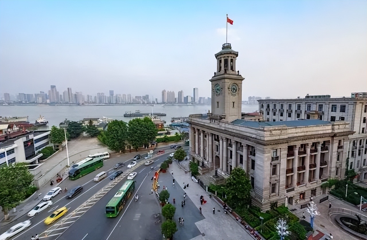 房地产楼盘定价原则,房地产定价偏高的原因分析