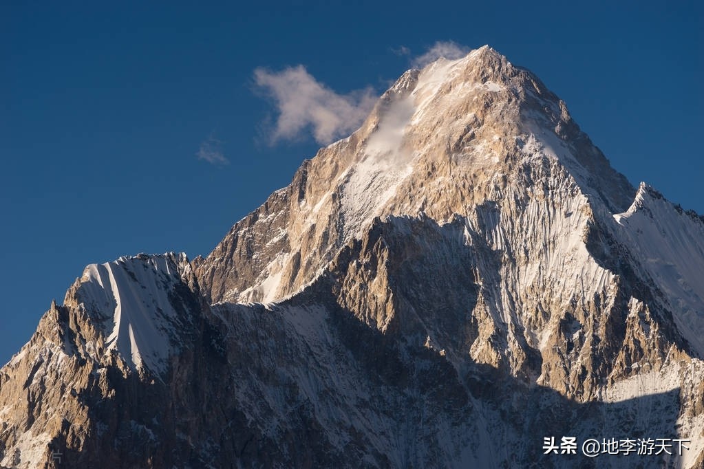 乔戈里峰和贡嘎山哪个攀登难度大,乔戈里峰攀登难度大于珠峰吗