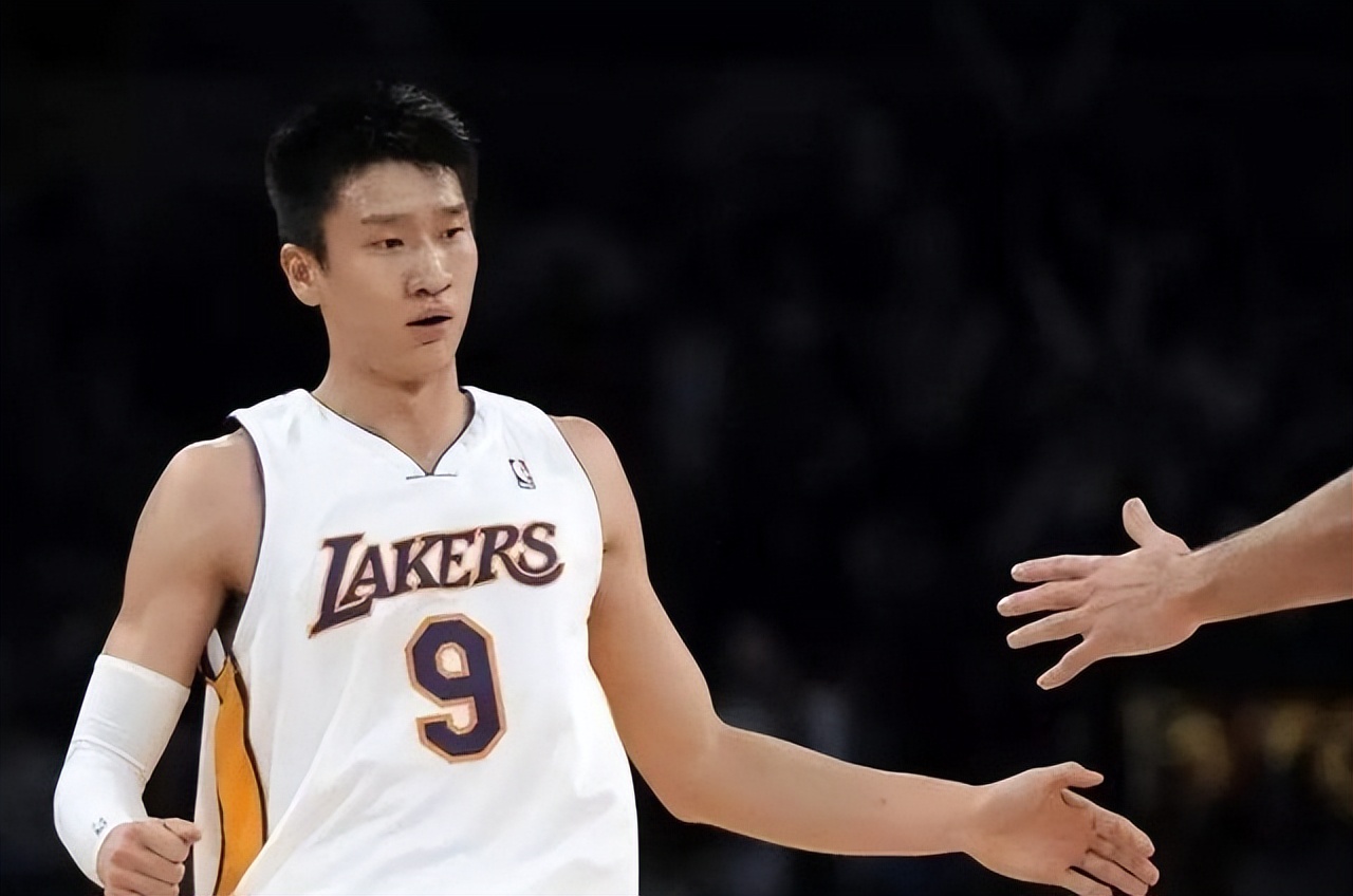 nba中国球员总得分排行榜,篮球队员周琦每月收入