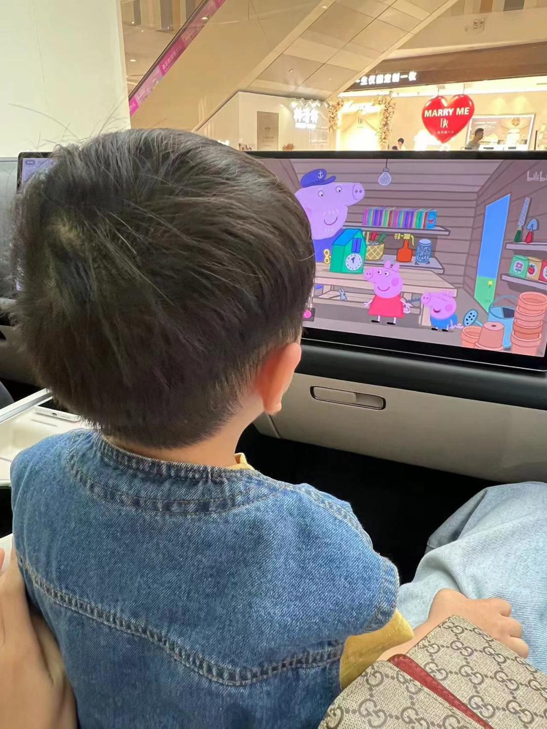 新能源车五一途中充电难,新能源汽车车主充电问题