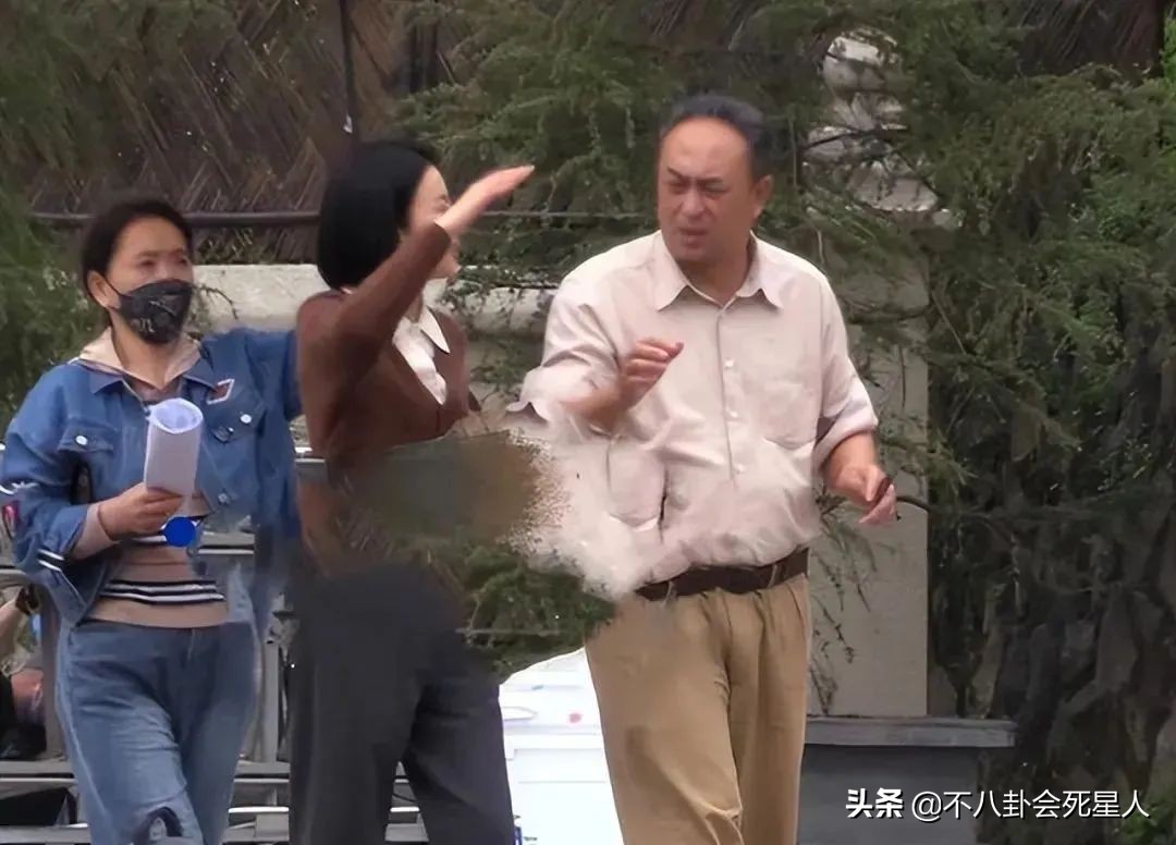 鏉庝簹楣忔鏈濅紵鍚堝奖,姊佹湞浼熸潕浜氶箯鍚堝奖